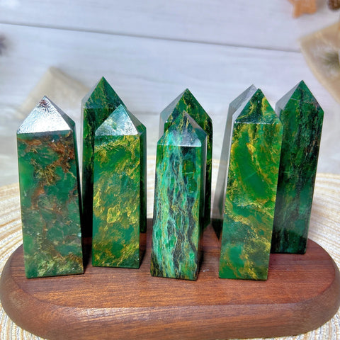 Green Emerald Quartz Point-ToShay.org