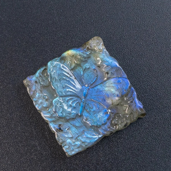 Blue Flash Labradorite Pendant-ToShay.org