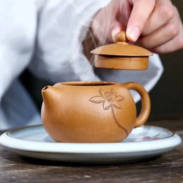 Yellow Clay Teapots-ToShay.org