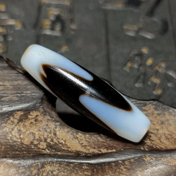 Tibetan Agate Eyes Dzi Beads-ToShay.org