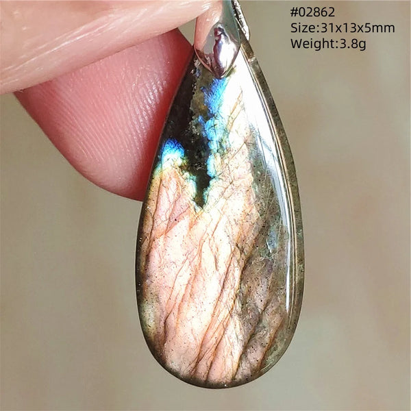 Blue Light Labradorite Pendant-ToShay.org