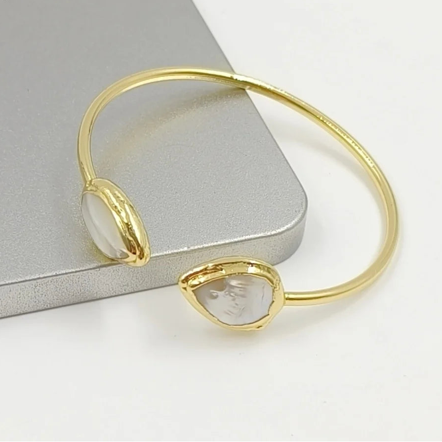 White Shell Cuff Bracelet-ToShay.org
