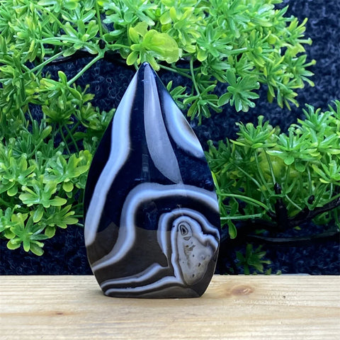 Black Silk Stripe Agate-ToShay.org
