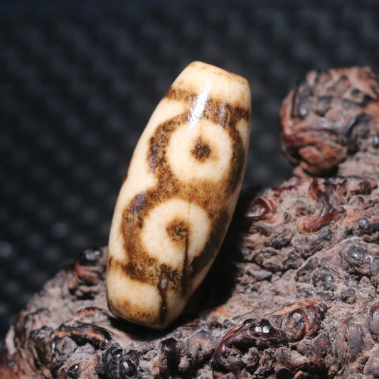 Tibetan Agate Eye Dzi Bead-ToShay.org