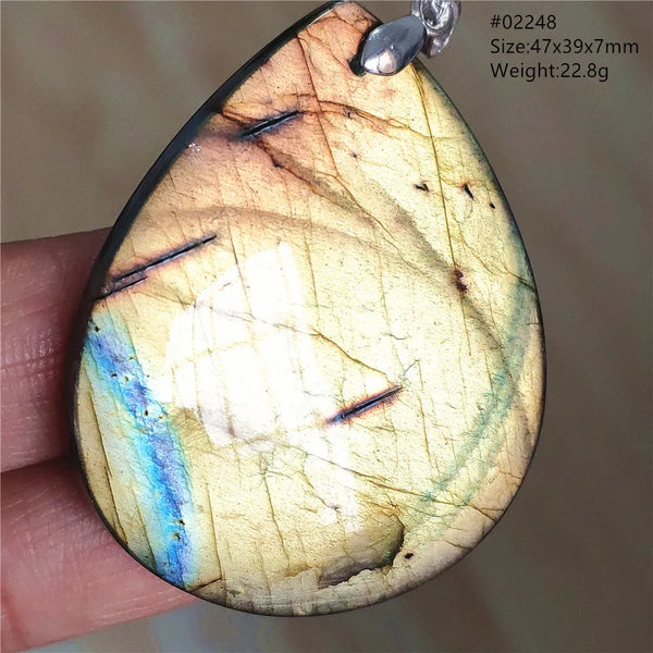 Blue Light Labradorite Pendant-ToShay.org