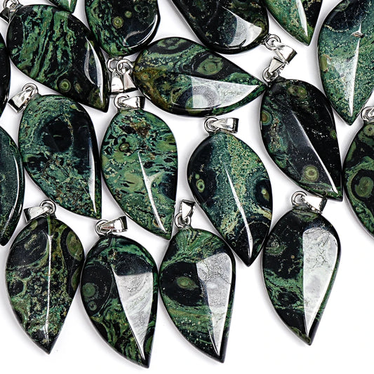 Green Kambaba Leaf Pendant-ToShay.org
