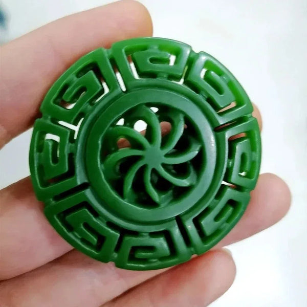 Green Jade Pinwheel Pendant-ToShay.org