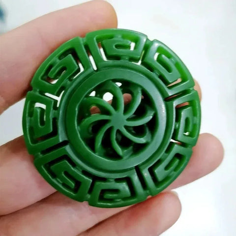 Green Jade Pinwheel Pendant-ToShay.org