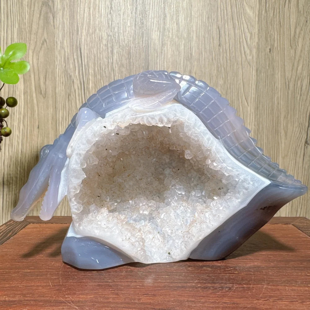 Grey Agate Geode Crocodile-ToShay.org
