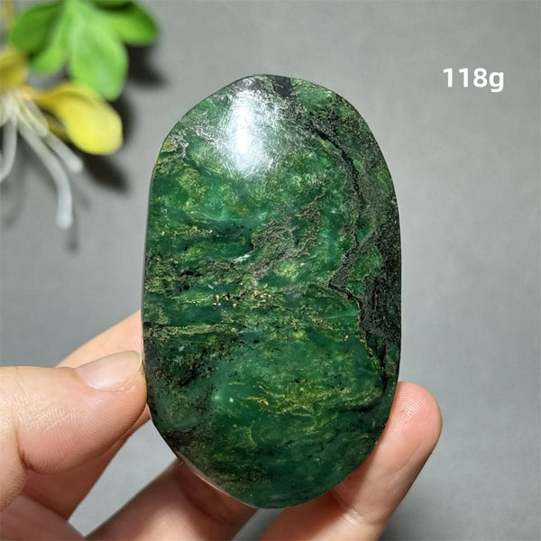 Green Emerald Quartz Palm Stone-ToShay.org