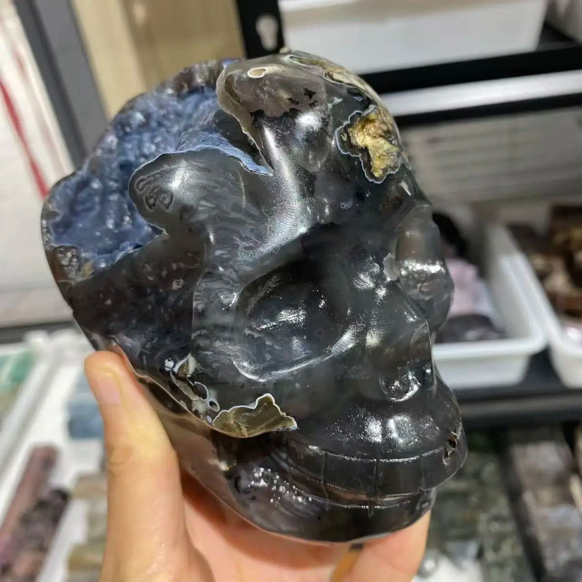 Black Fluorescent Agate Skull-ToShay.org