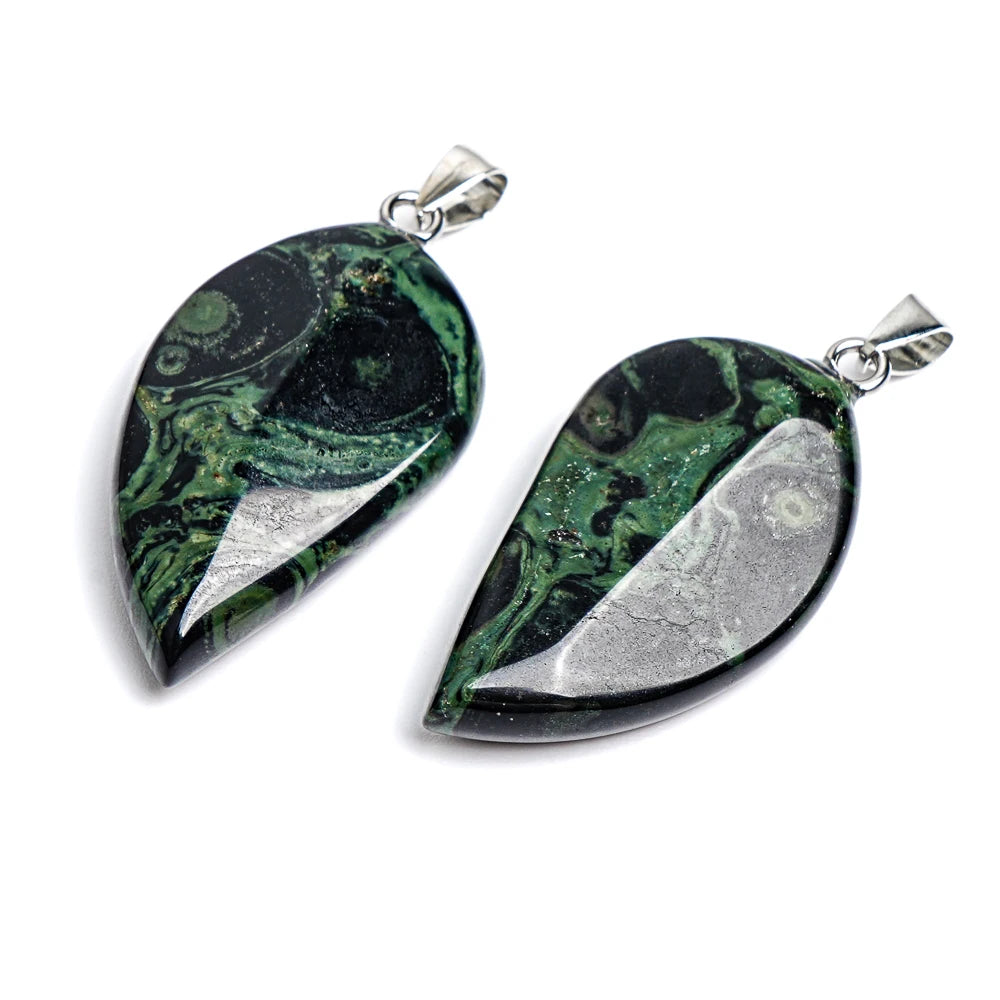 Green Kambaba Leaf Pendant-ToShay.org