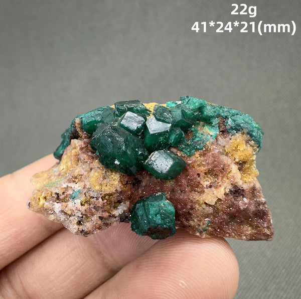 Green Dioptase Quartz-ToShay.org