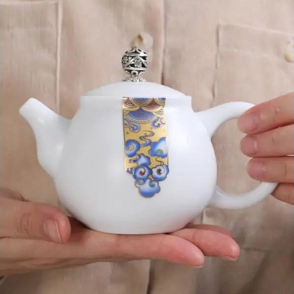 White Painted Porcelain Teapots-ToShay.org