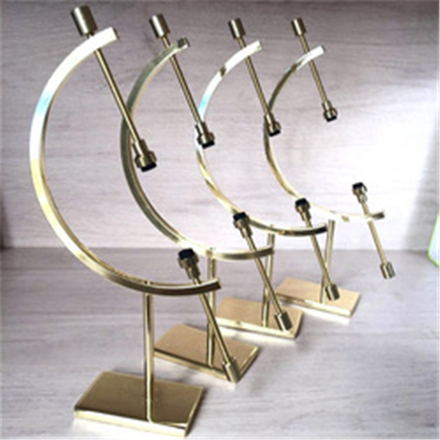 Gold Crystal Ball Stand-ToShay.org