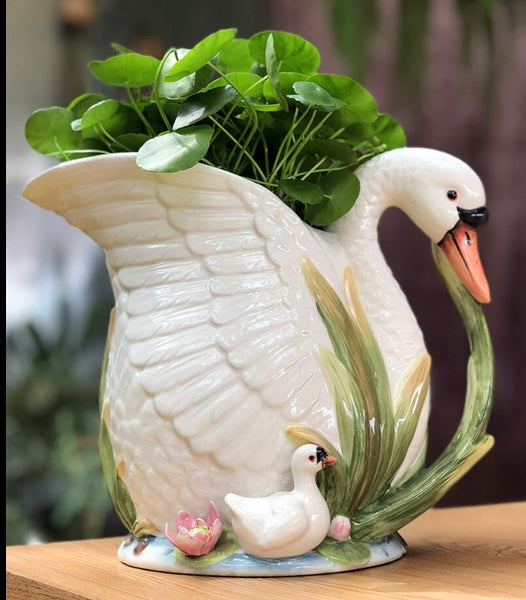 Swan Vase-ToShay.org