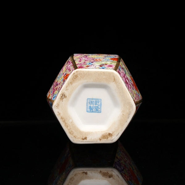 Jingdezhen Qing Dynasty Vase-ToShay.org