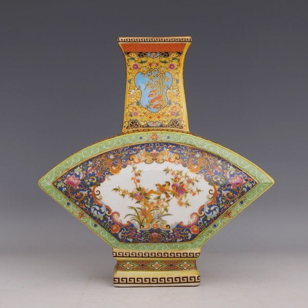 Jingdezhen Ceramic Enamel Vase-ToShay.org