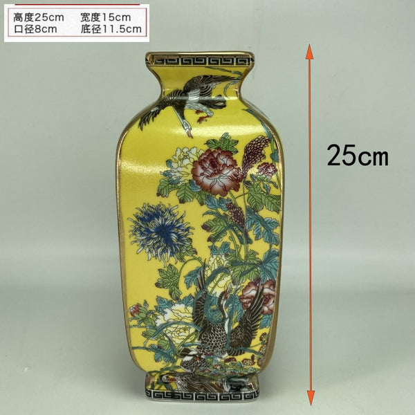 Qing Dynasty Qianlong Vases-ToShay.org